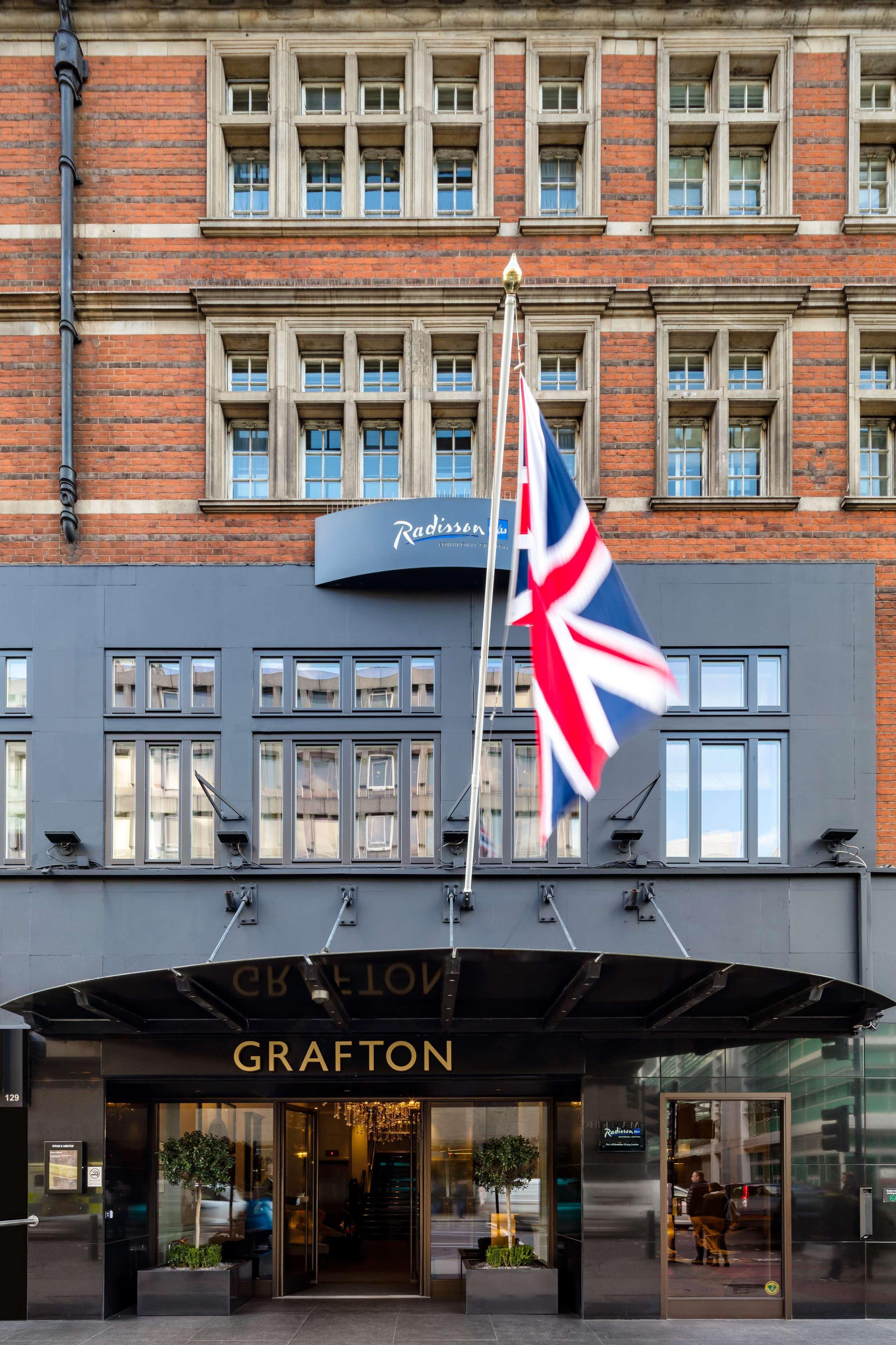 Radisson Blu Edwardian Grafton Hotel, Лондон Екстер'єр фото